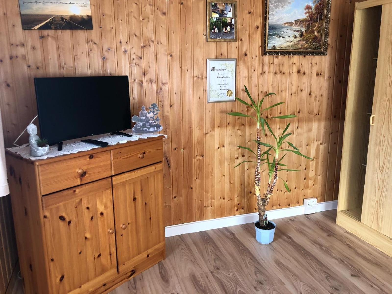 Ferienbungalow Karnitz/Ruegen Buitenkant foto